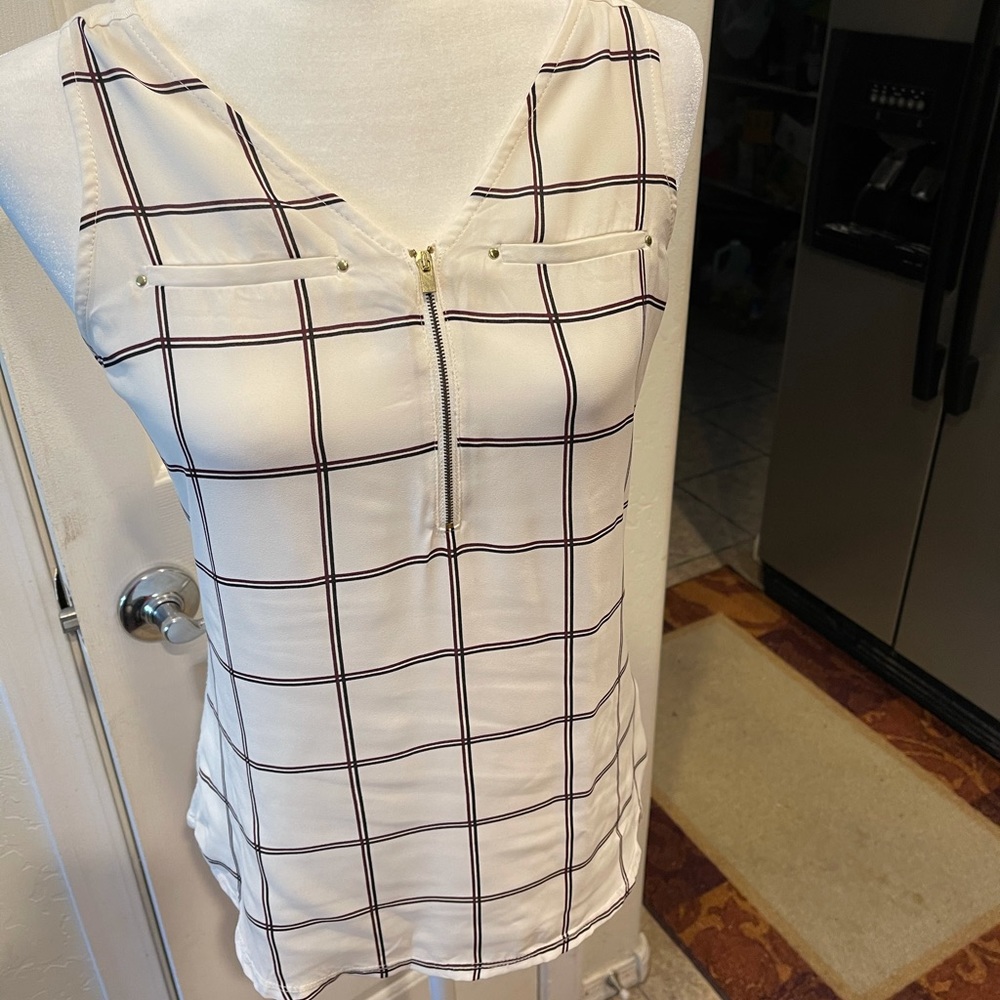 👚Express women’s tank top👚